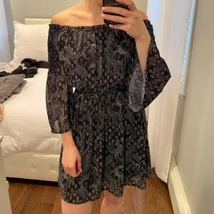 Mini Dress- Off the shoulder